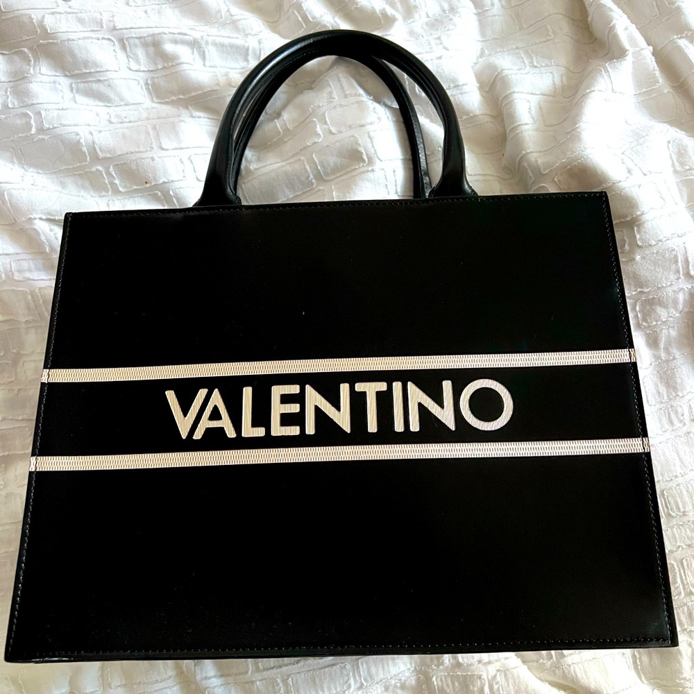 Valentino professional looking handbag